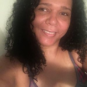 Meet your Posher, Regina